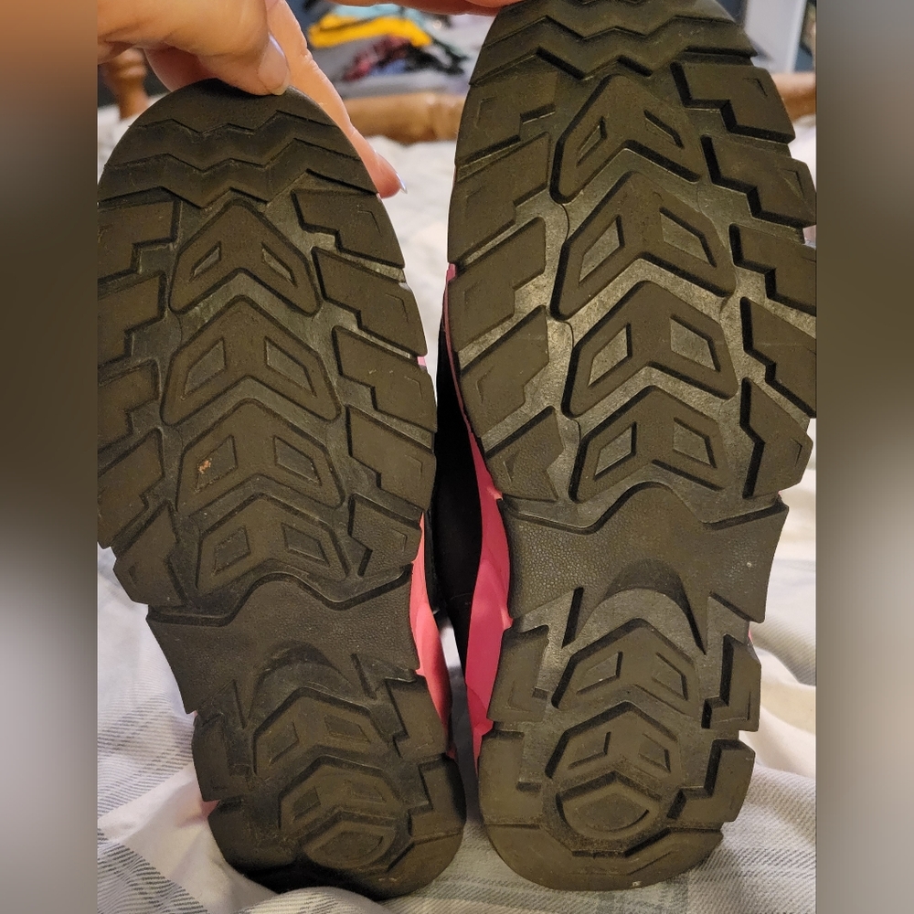 Big kid size 5 Mishansha snow boot - Picture 5 of 15